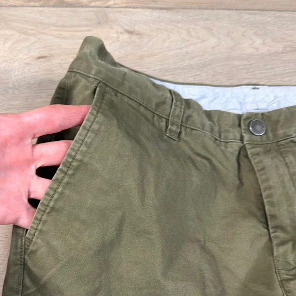 Bonobos Men's Olive Green Original Chinos- Athletic Fit - Picture 3 of 15